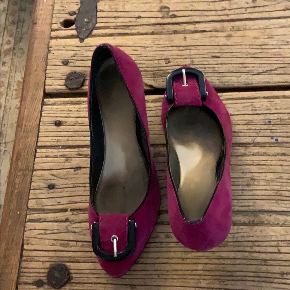 Nine West Purple Buckle Suede Pumps